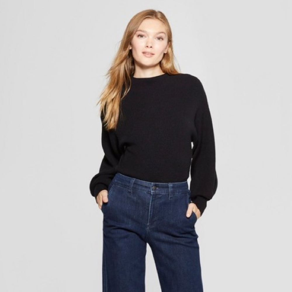 Super Cozy Black Bishop Sleeve Sweater
